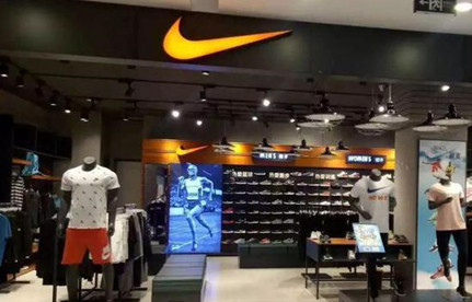  名牌服装进口清关进口关税是几多？怎么清关？